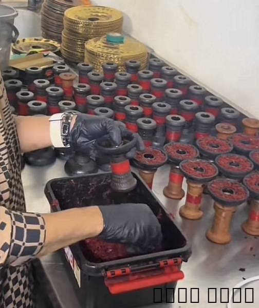 لاونجات كافيهات كلوب الجنيسه اليمنمقيم في الرياضالخبره معلم شيشهطبعا لا اب