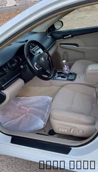تويوتا كامري 20