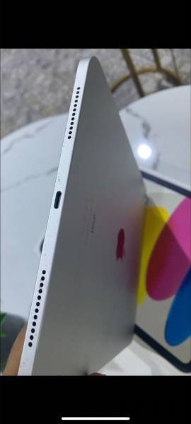 ايباد الجيل العاشر للبيع