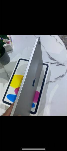 ايباد الجيل العاشر للبيع