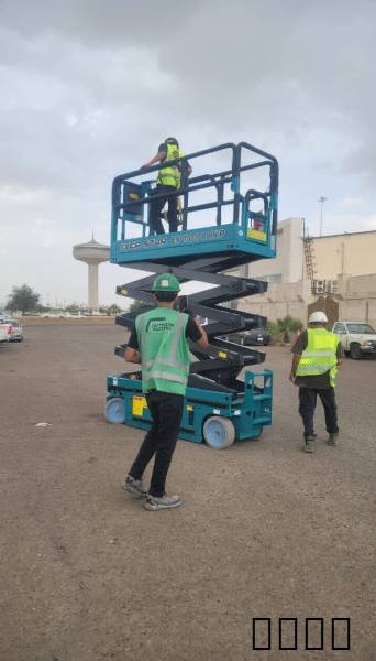 مان لفت وسيزرلفت للايجار
