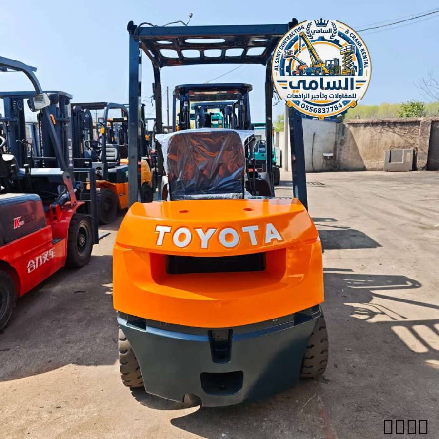 فوركلفت للإيجار في الدمام
