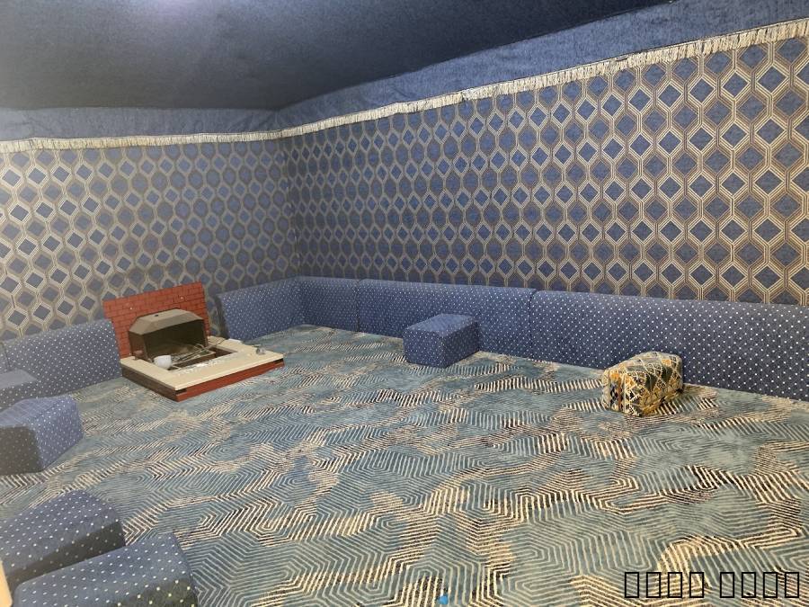 دبوانيه مقاس 6*4 نظيفه قم