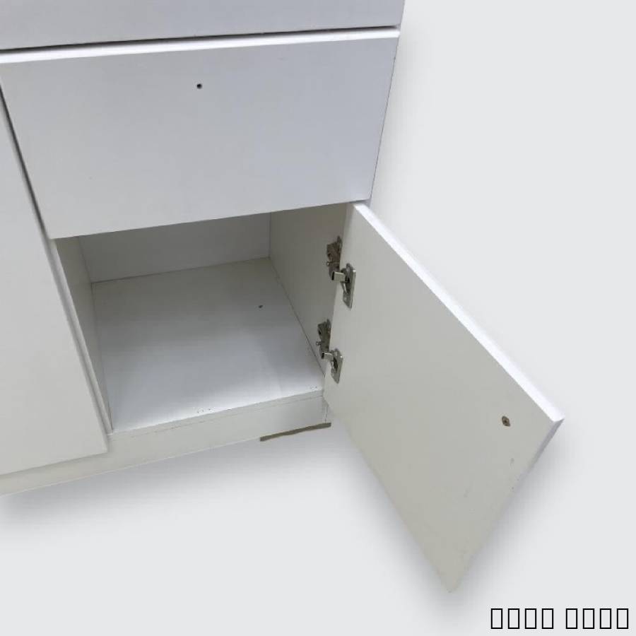 دولاب ثلاث ابواب (٣ درف)ا