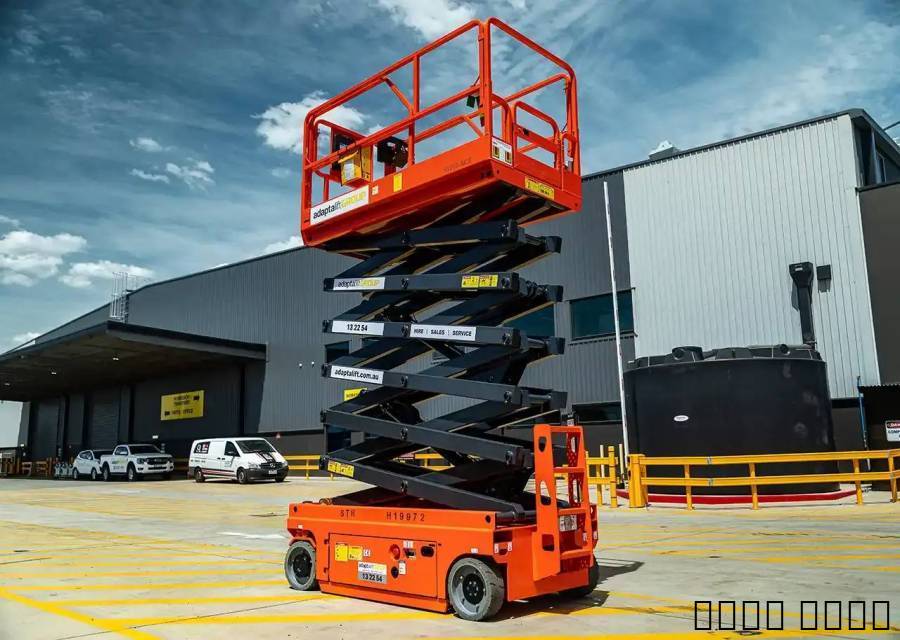 سيزرات لفت scissor lifts