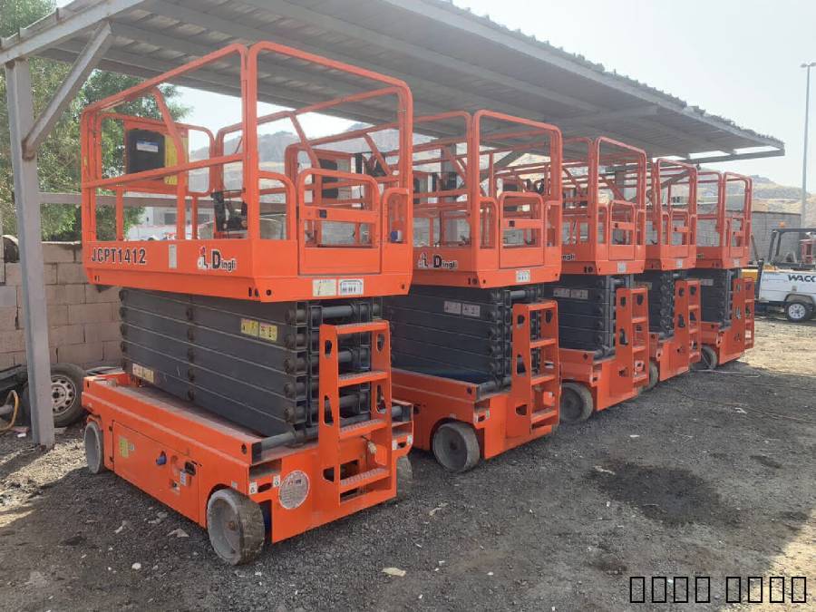 scissors lifts, manlifts